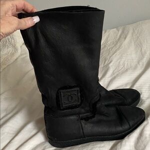 Authentic Chanel Black leather fur lined boots , size 40.5